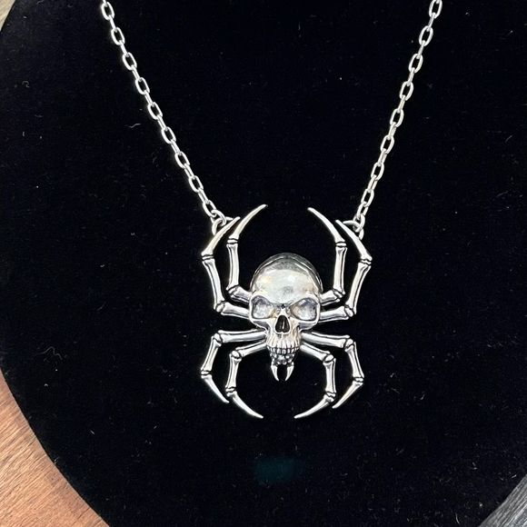 Killstar Jewelry - Killstar Spider Skull Deadly Necklace NWT 18” Goth Halloween Spooky